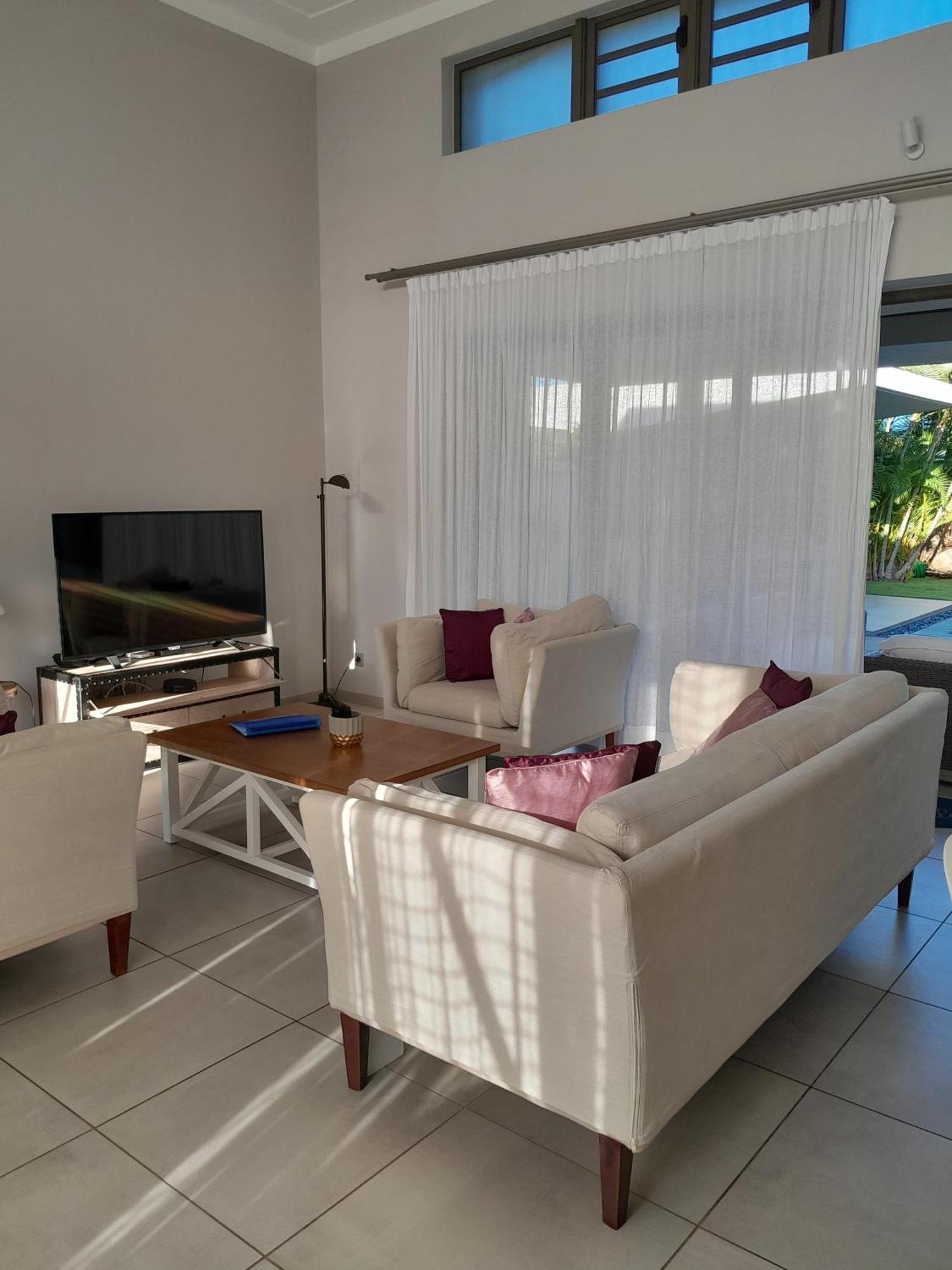Villa Luxury At Royal Park
